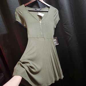 Express skater short sleeves mini dress size XS